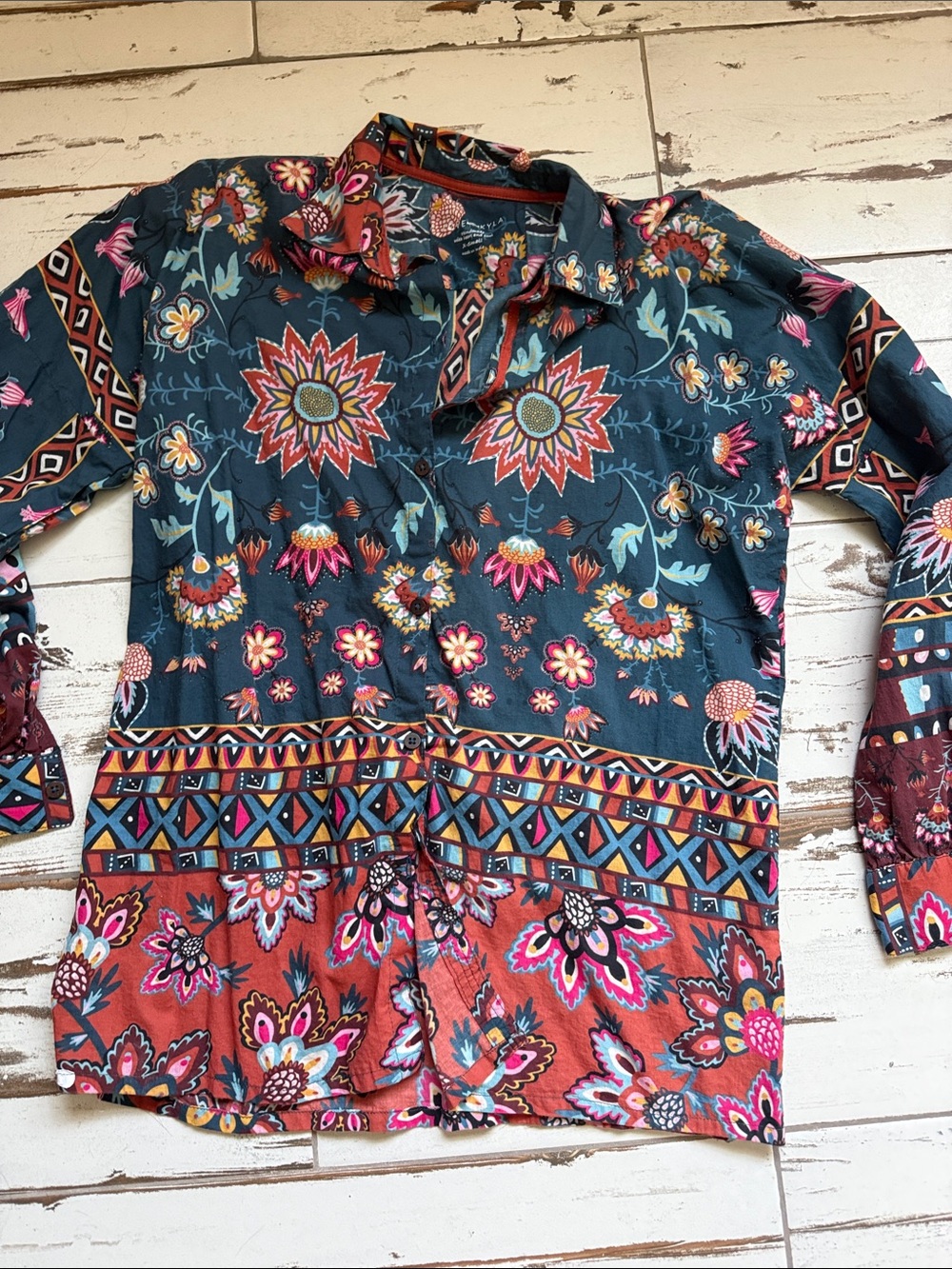Love Kyla brand floral boho blouse.